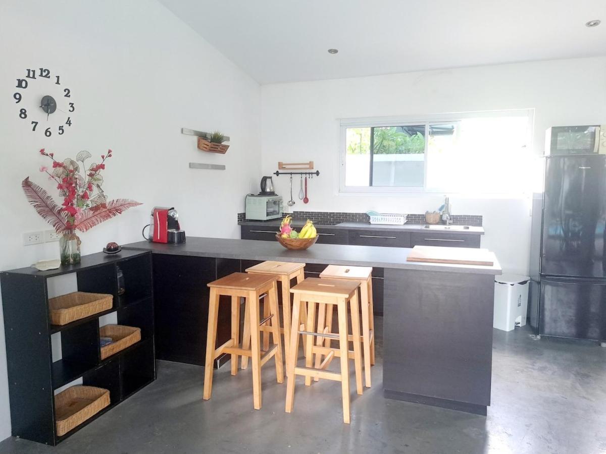 Holiday home Modern Vith Pool, Montain View And Tropical Garden *