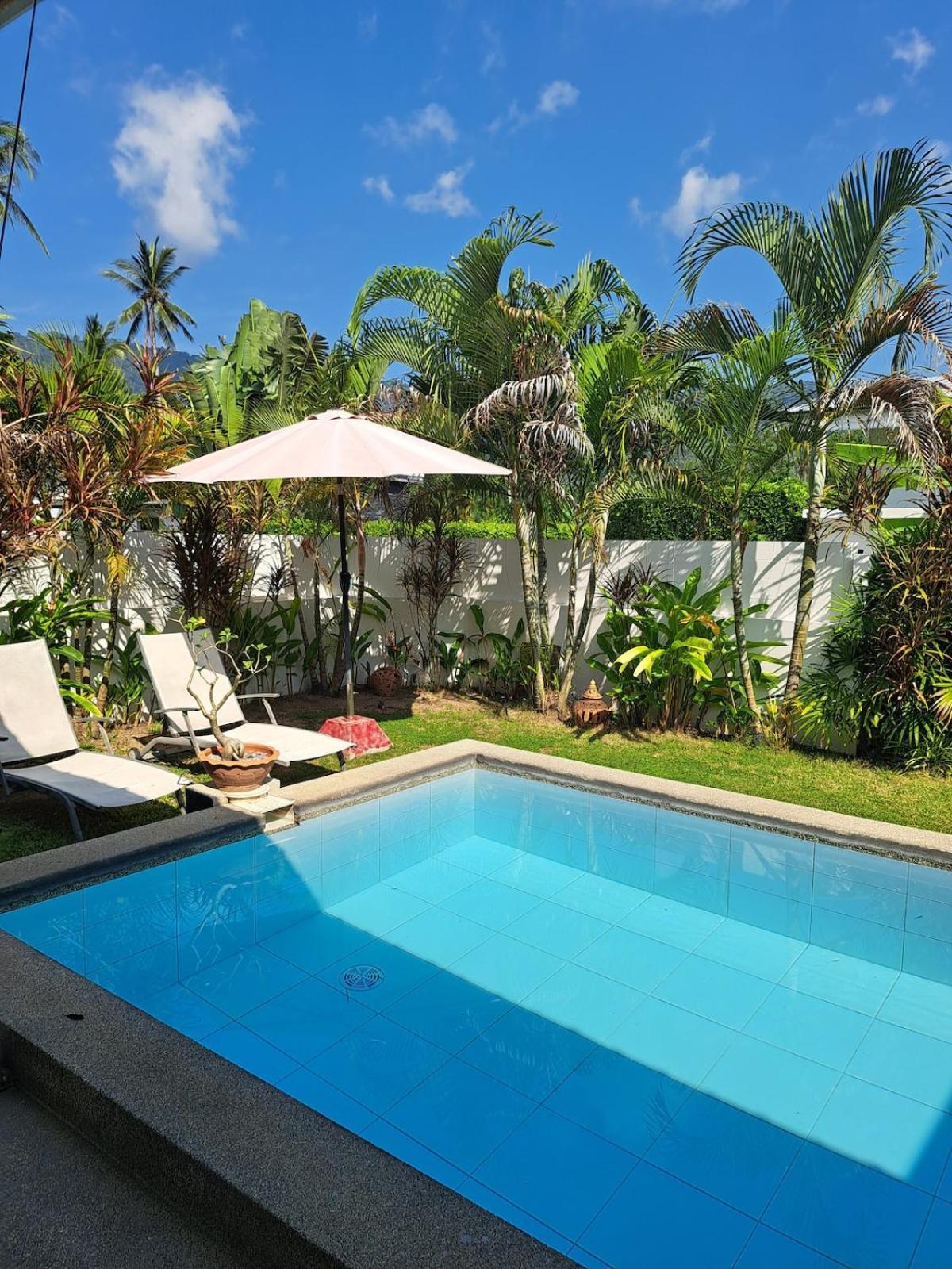 Modern Vith Pool, Montain View And Tropical Garden Holiday home